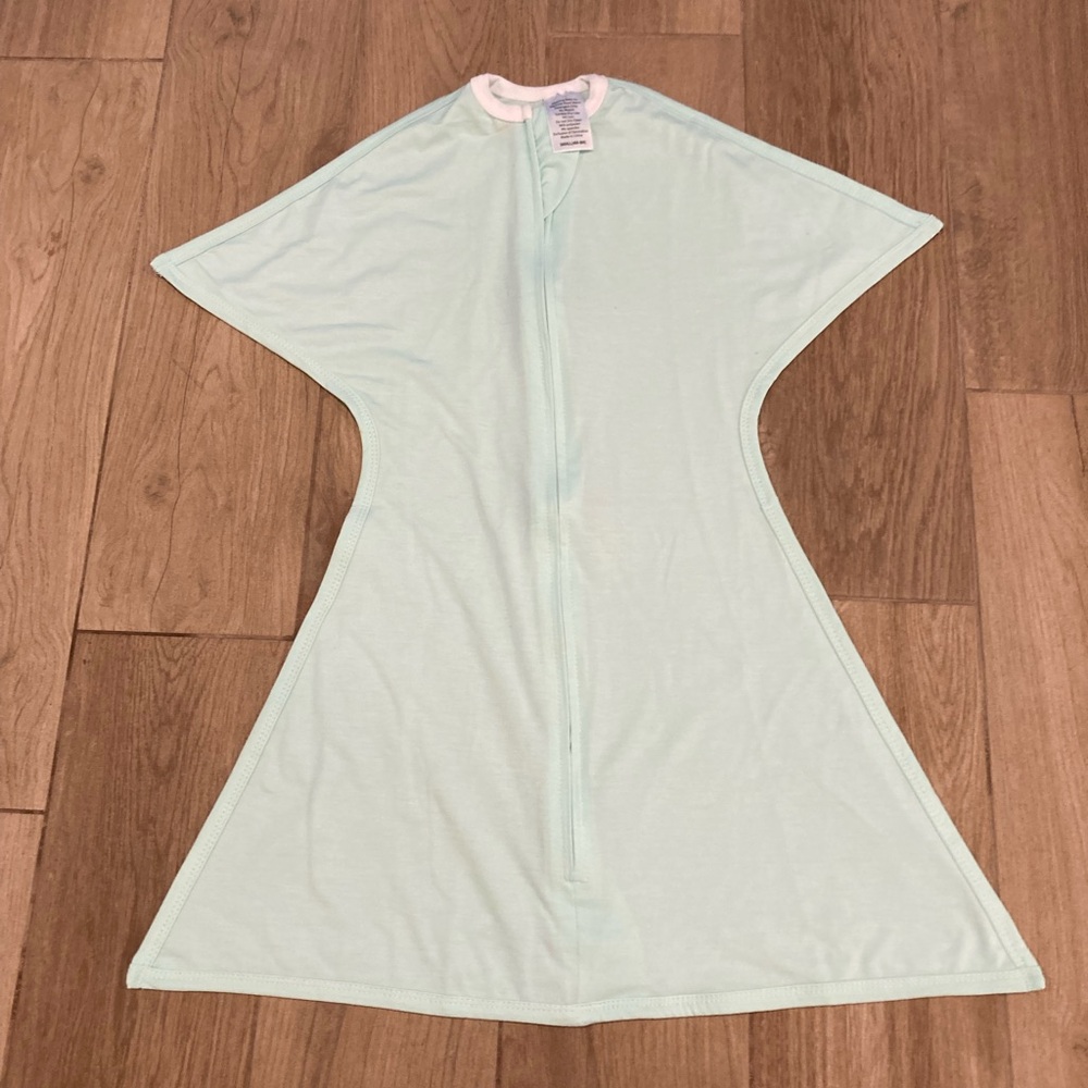 Zipadee Zip transition swaddle